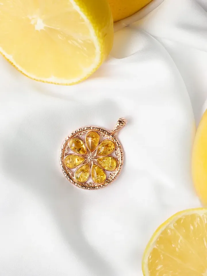 Jewelry pendant Lemons with natural Baltic amber made of 925 silver