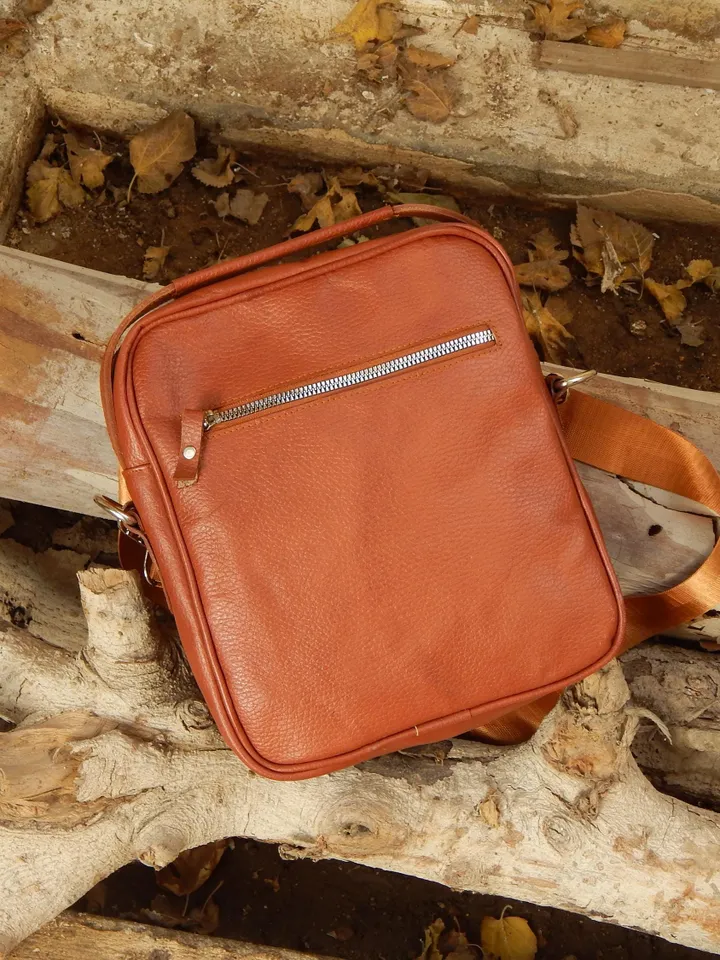 Leather Shoulder Bag, Handmade Crossbody Bag, Everyday Durable Bag, Zippered shoulder bag, Mens purse with a flap, Unique Gift for Him