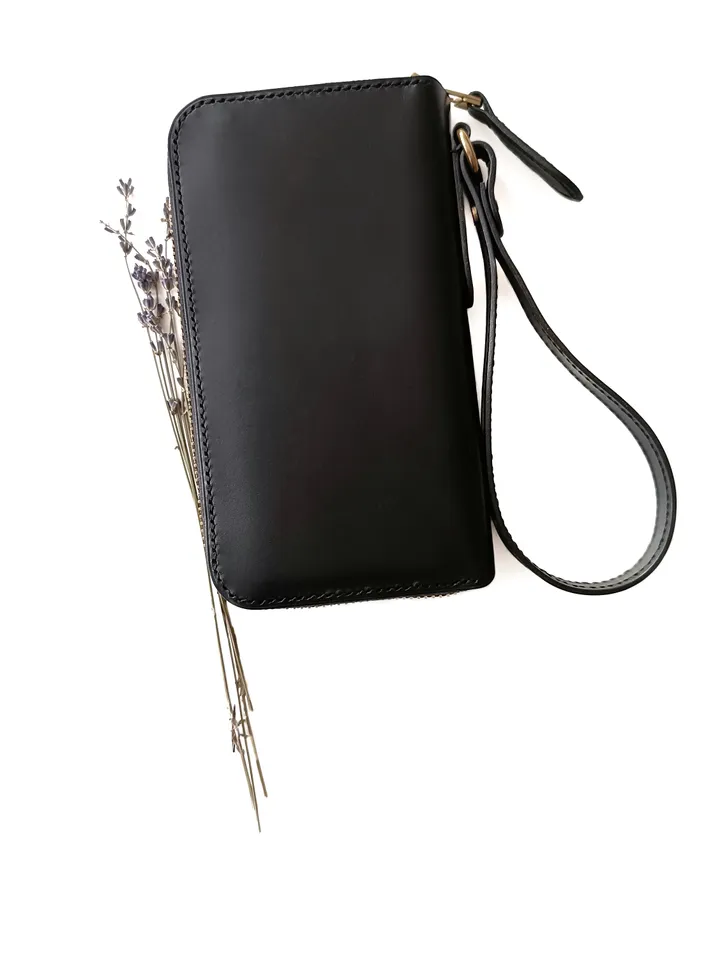 Pattern of a men's clutch with a zipper - Download PDF & video TUTORIAL Punch pitch 4 mm