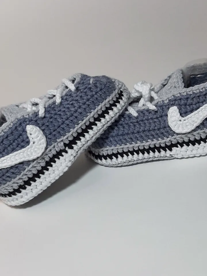 Very soft crochet grey baby socks booties sneakers, baby 6 months anniversary gift handmade, kids slippers for home