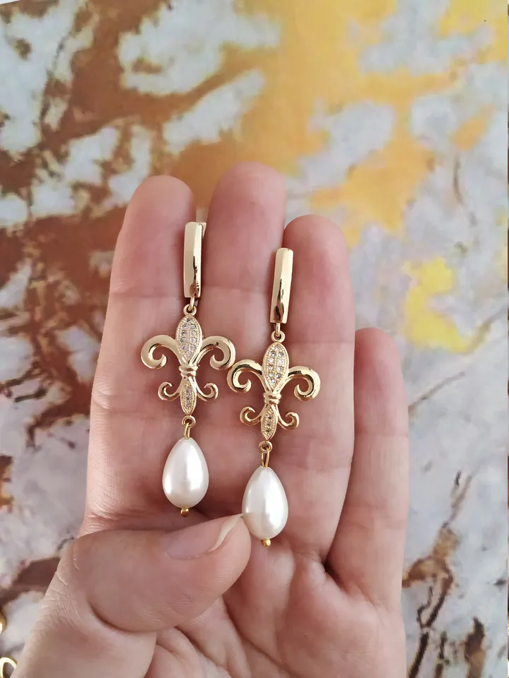 Swarovski Crystal Pearl Wedding Earrings Vintage style Bridal Earrings Gatsby Bridal Jewellery Art Deco Earrings Swarovski Bridal Earrings