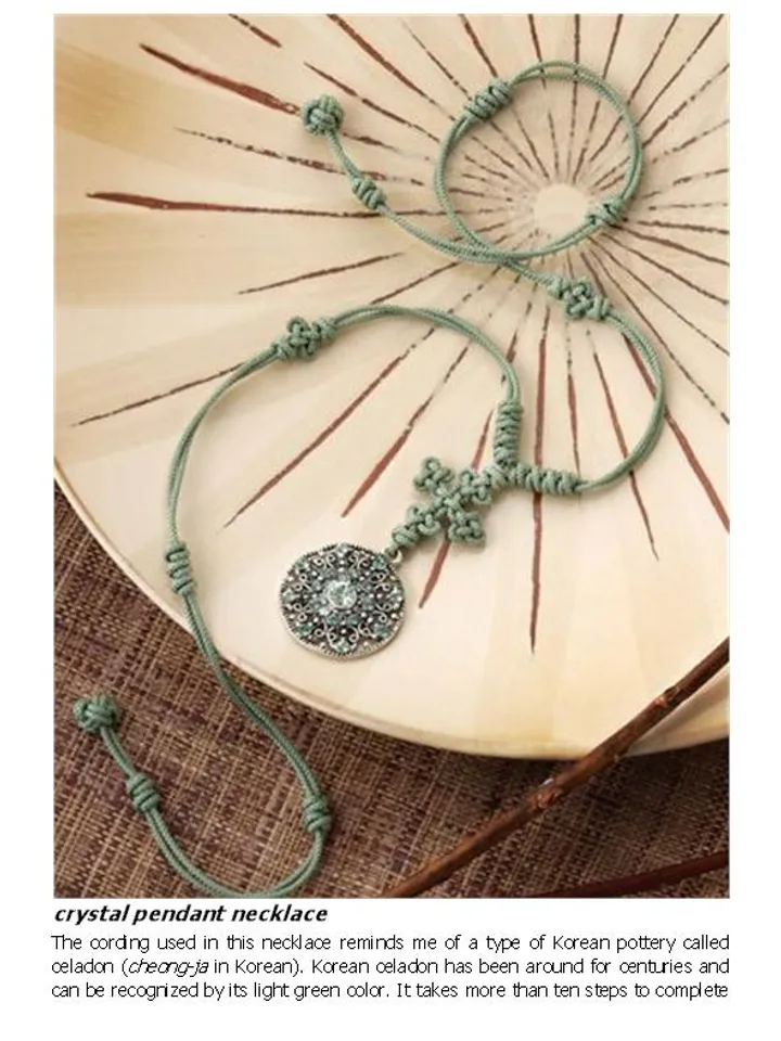 Elegant Knotted Jewelry: Techniques and Projects Using Maedeup