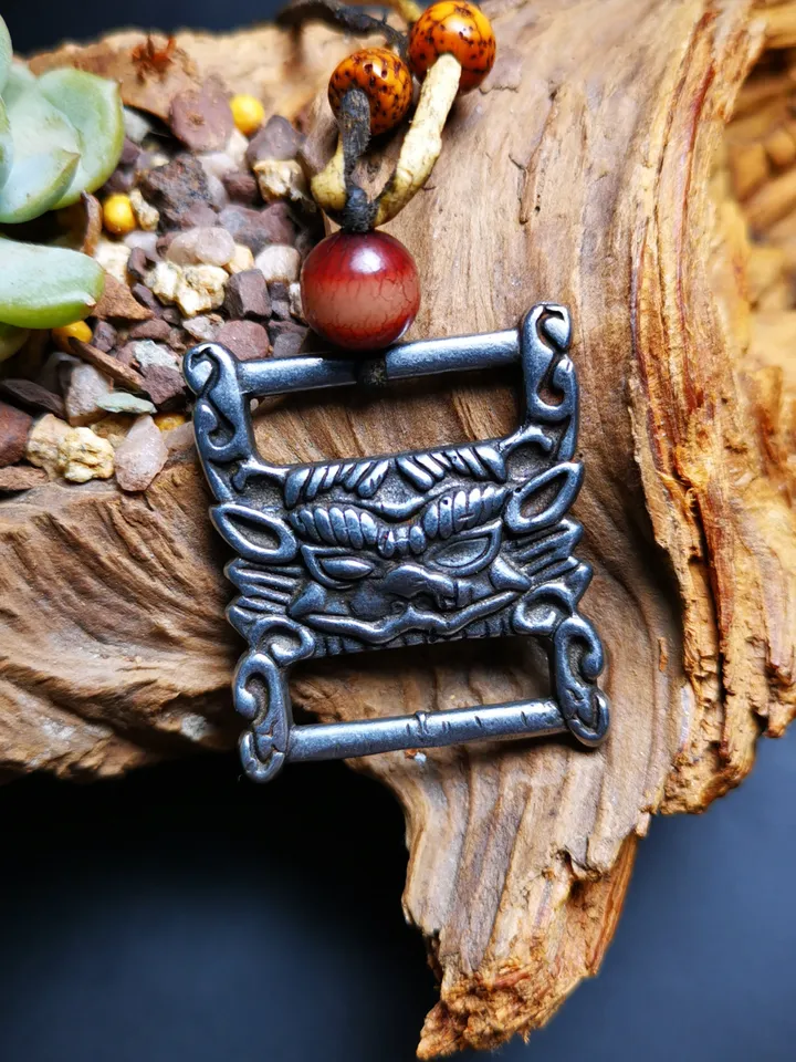 Gandhanra Handmade Scripture Book Buckle,DIY Buckle for Book,Belt,Made of Cold Iron