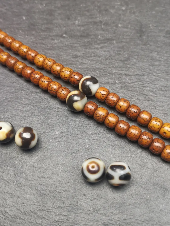 Gandhanra Tibetan Mandala 3 Eyes Dzi,Tiger Tooth Dzi, Bead Accessories,Dzi Spacer Beads,Marker Beads for Mala,Necklace,Amulet,0.4" × 0.4"