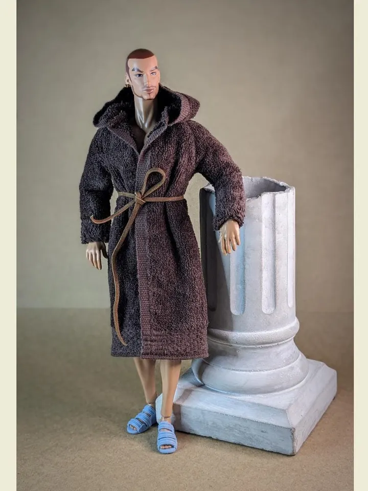 Brown terry bathrobe with a hood for 13 inch fashion male doll (FR Homme, Poppy Parker, Adonis)