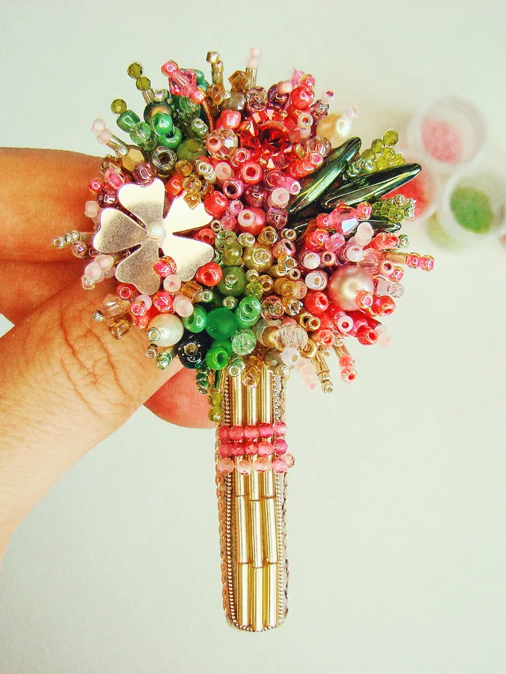 Brooch Bouquet, beaded brooch, flower embroidered, gift ideas