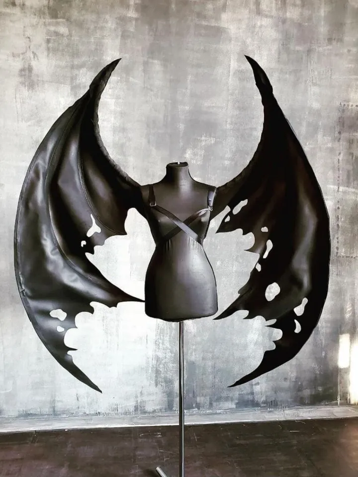 bat wings, demon wings, gargoyle wings, bat costume, dragon wings, red wings