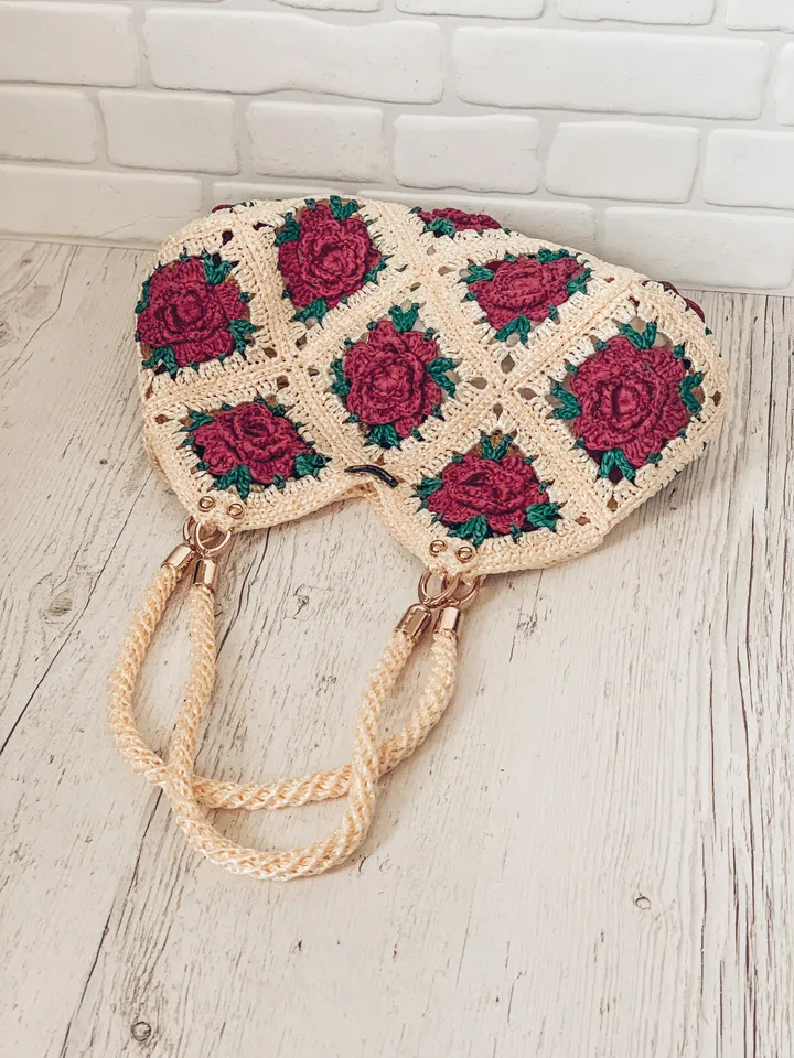 Granny square crochet bag pattern PDF and video tutorial, shoulder crossbody, hippie handbag, boho chic, digital instant download