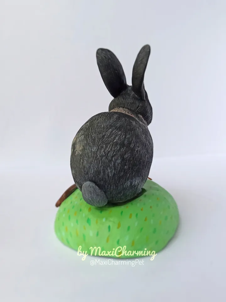 Customized rabbit memorial sculpture