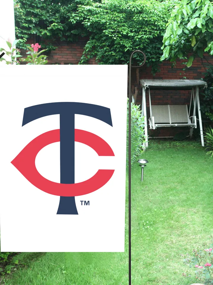 Minnesota Twins Garden Flag