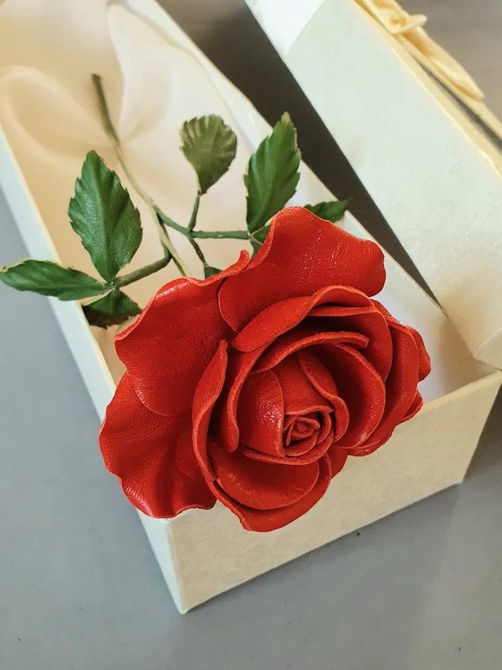 Red leather rose long stem 3rd anniversary gift for her, Leather flower living room decor