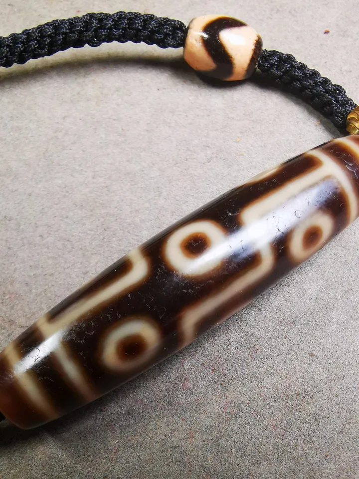 Gandhanra Antique Tibetan Dzi Bead Necklace,Nine Eyed Dzi (30 Years Old) + Tiget Tooth Bead, Attract Wealth and Good Luck