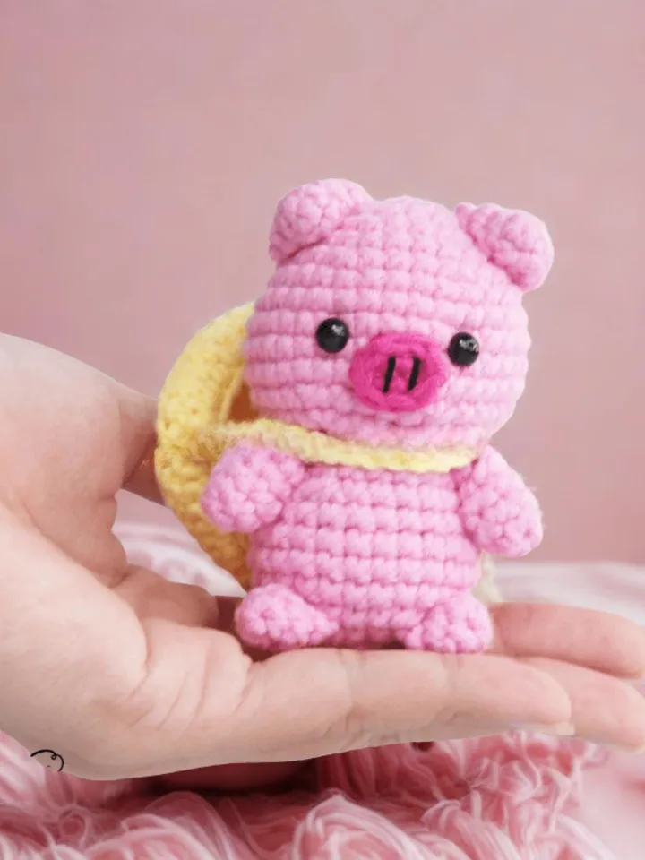 Piggy Keychain Crochet Pattern, NO SEW loaf real pig Crochet pattern, Pig Amigurumi Keychain pattern, No sew crochetĀ amigurumi