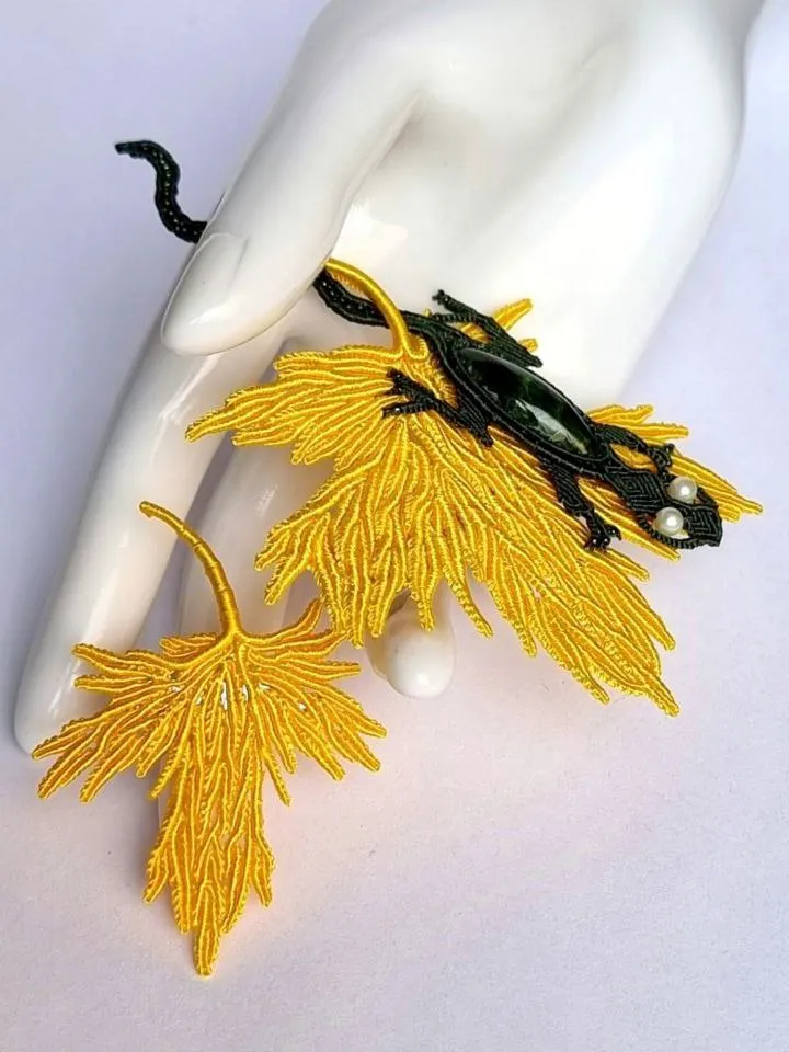 Maple Leaf and Lizard Double Brooch