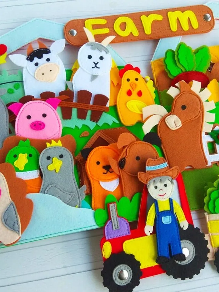 Farm Quiet book pattern for toddler, Felt book pattern pdf, Busy book ideas for kids 2, 3, 4 year old