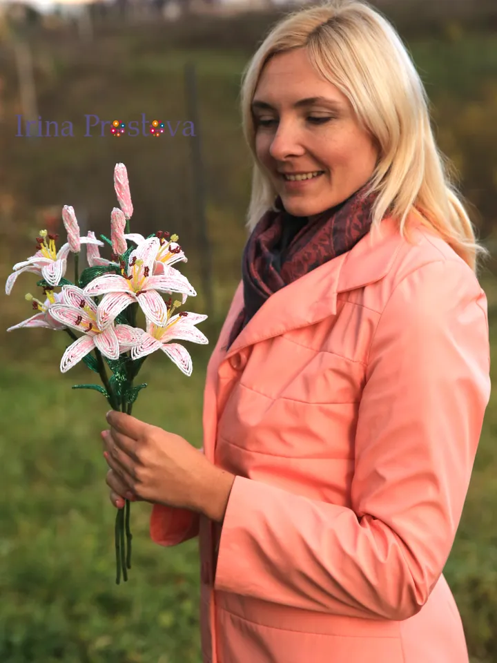 Beaded Flowers pattern | Lilies | Seed bead patterns | Beadwork pattern | Digital Download - PDF
