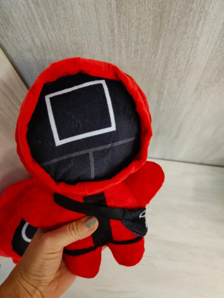 Squid Game Heroes Soft Toy 25cm security guard with a square sign,superhero party,red hero