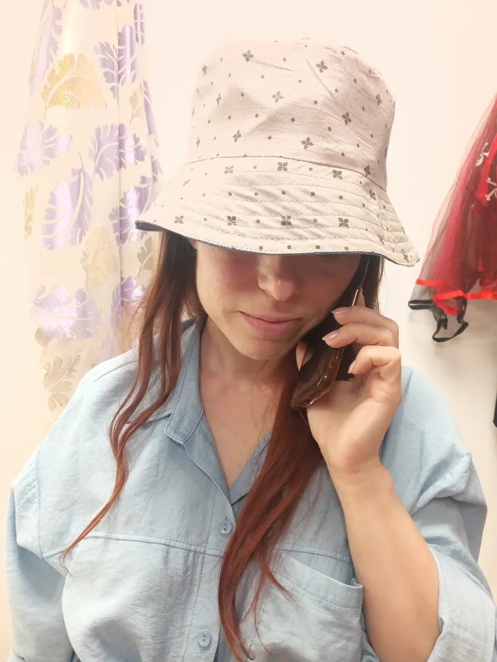 Stylish two-sided denim panama hat. It has a cotton lining