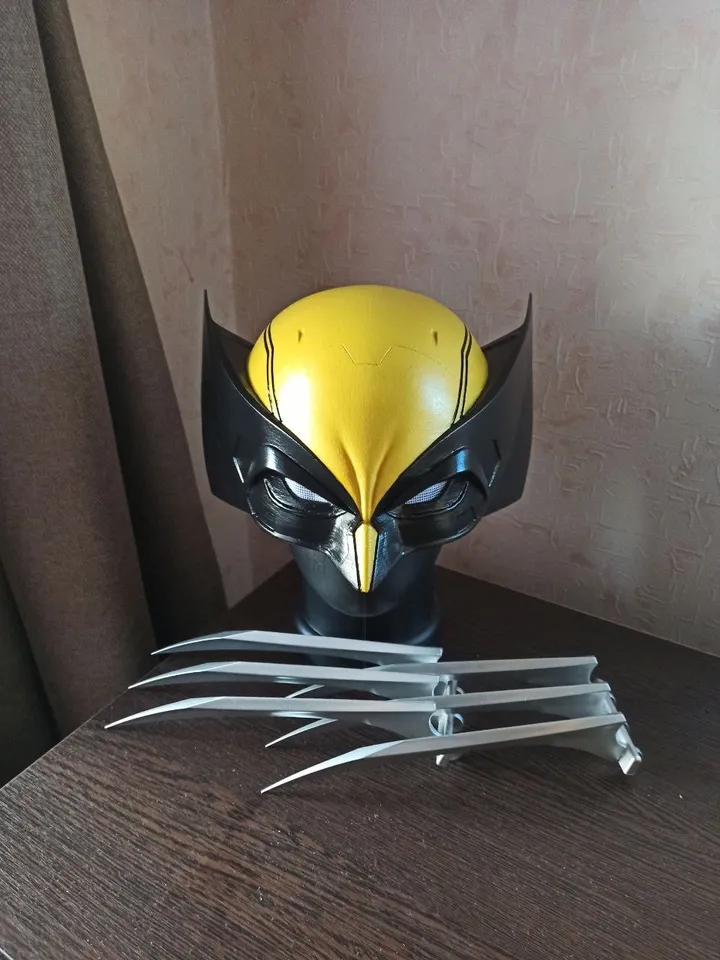 Wolverine Helmet / Wolverine Mask