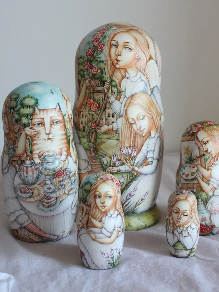 Matryoshka "Girls and Angels". Set of 5 dolls. 9inch.