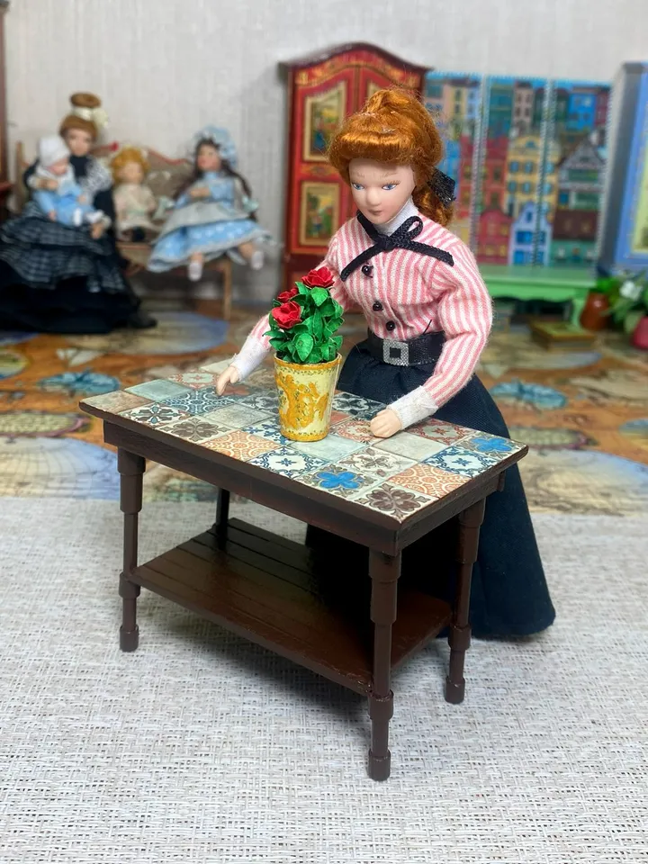 Handmade table for a dollhouse.1:12 scale. Doll house table. This table is ideal for scale 1:12.