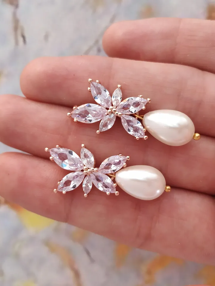 Swarovski Crystal Wedding Earrings, Pearl Bridal Earrings, Rose Gold Wedding Earrings, Vintage Style CZ Wedding Jewelry For Bride Gift