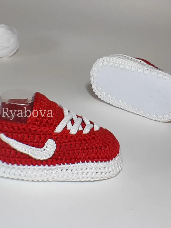 Red Baby girl booties sneakers, crochet newborn shoes first christmas ornament, baby girl clothes, postpartum gift