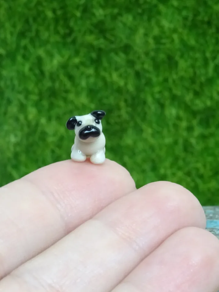 PUG GIFT Pug figurine Dog ornament Dog art Glass Dog decor Glass Pug art Pug statue Miniature animals Tiny glass animals Mother day gift