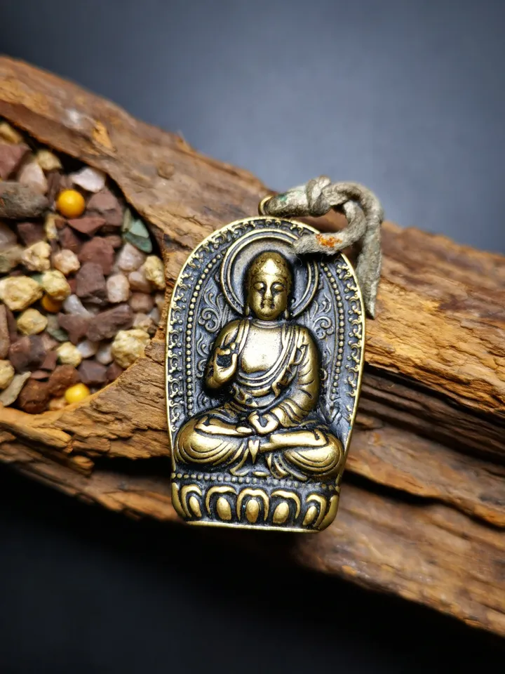 Gandhanra Tibetan Buddhist Amulet,Shakyamuni Pendant,Gautama Buddha Pendant,Made of Brass