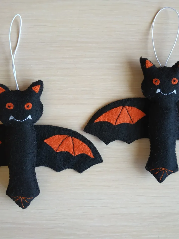 Halloween bat pattern, Halloween pattern, felt pattern, bat sewing pattern, bat ornament, felt bat pattern, Halloween décor, Halloween gift, Halloween plush bat, plush bat toy