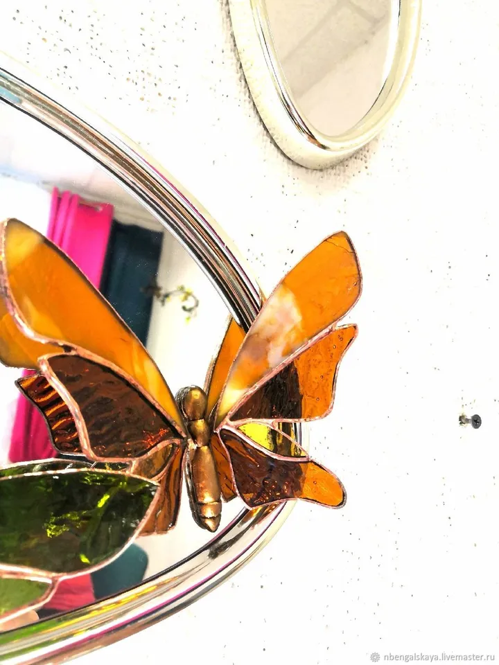 Tiffany-Style Stained Glass Butterflies, Tiffany Butterflies, Stained Glass Art, Stained Glass Butterflies in Tiffany Technique, Tiffany-Style Butterflies in Stained Glass, Tiffany Glass Butterflies, Tiffany Butterfly Stained Glass Creationss