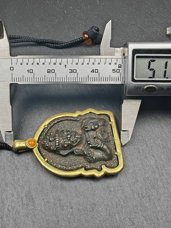 Drashi Lhamo Amulet,Gandhanra Vintage Tibetan Buddhist Pendant,Zashi Lhamo,Buddhist Protective Charm,Spiritual Gift,52×36mm