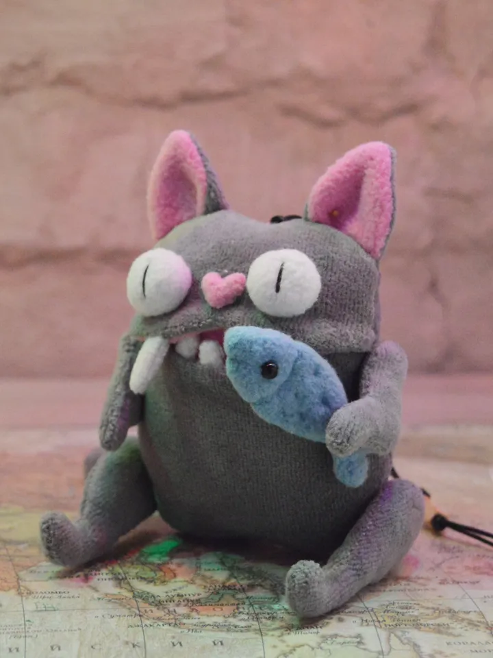 PDF Plush Toy Pattern – Fleece Cat with Fish Softie Tutorial