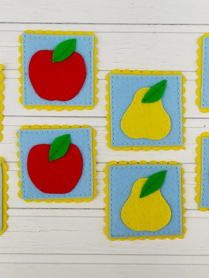 Fruit felt memory game pattern PDF, Felt matching game, Felt memory cards, Felt toy pattern, Travel Toys