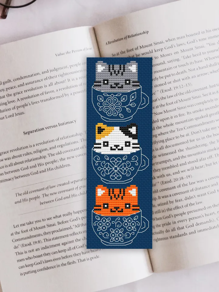 Kittens cross stitch bookmark pattern