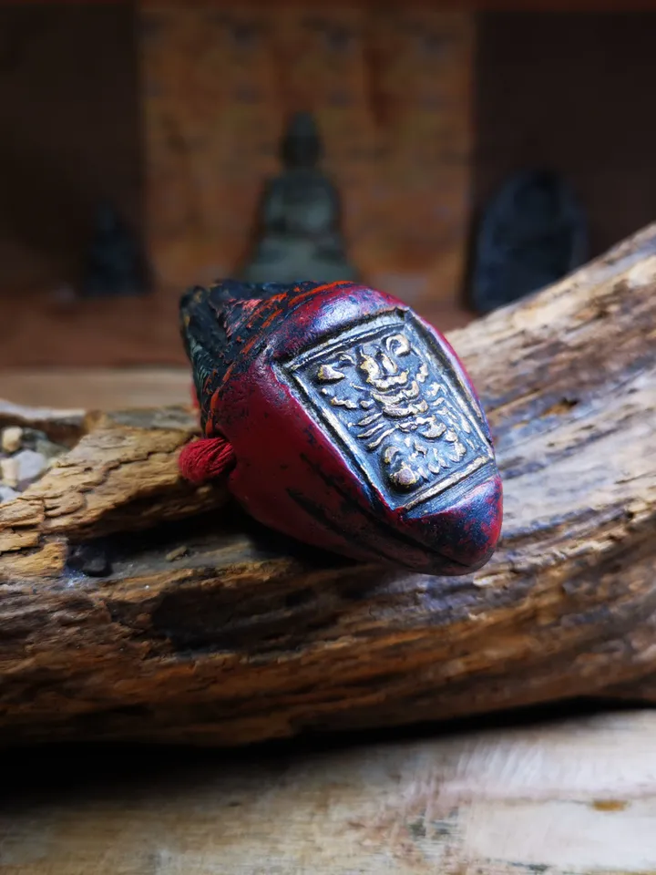 Gandhanra Old Tibetan Niang La Tsa Tsa Statue,Stupa Amulet,Pagoda Pendant,with Scorpion Stamp,Large Size 65mm,50 Years Old