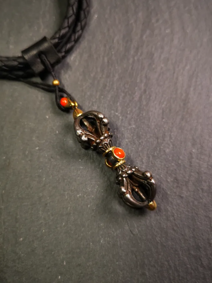 Gandhanra Tibetan Buddhist Amulet,Dorje Vajra Pendant, Made of Cold Iron,Inlaid with Agate,2.0"