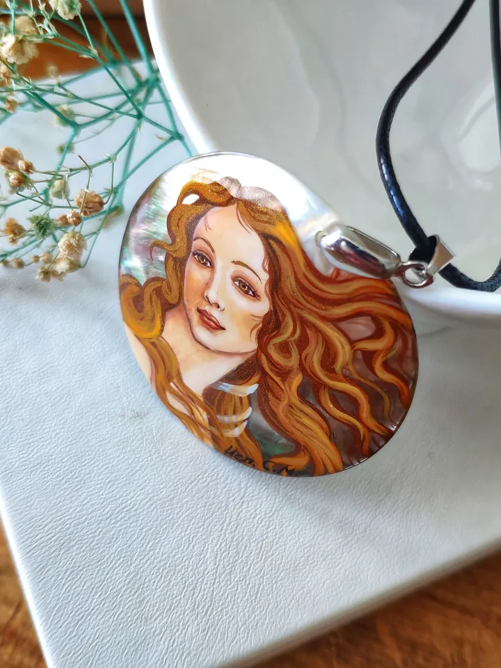 Pearl pendant necklace: Greek goddess on handmade jewelry • The Birth of Venus painted on aesthetic necklace • Elegant art on dainty pendant