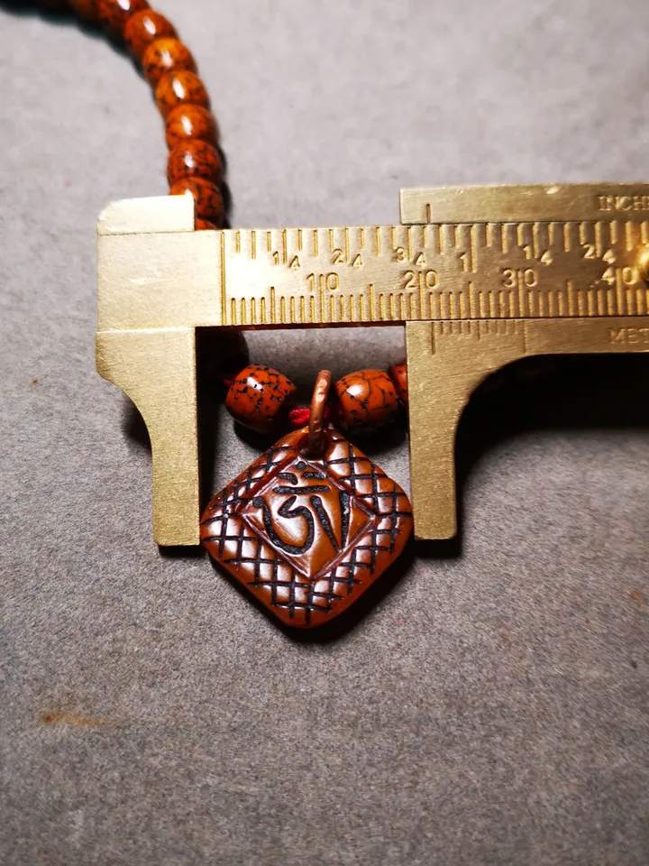 Yak Bone Carved Tibetan Alphabet OM,Mala Pendant,Bead Counter Clip,Prayer Bead Accessories,Gandhanra Tibetan Amulet