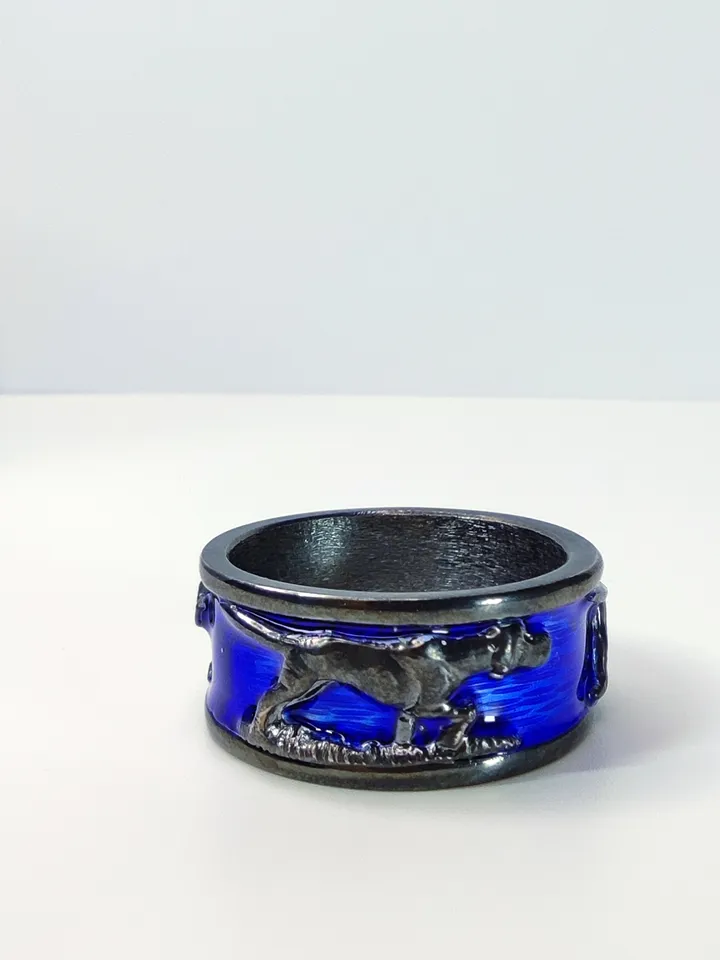 Ring - a gift for a hunter or dog lover