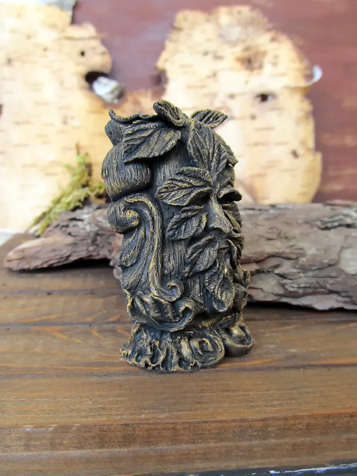 Green Man Face Wicca home decor Corbel Face Fairy tale decor Pagan figurine Druid small statue Greenman Celtic Forest god Witch altar doll