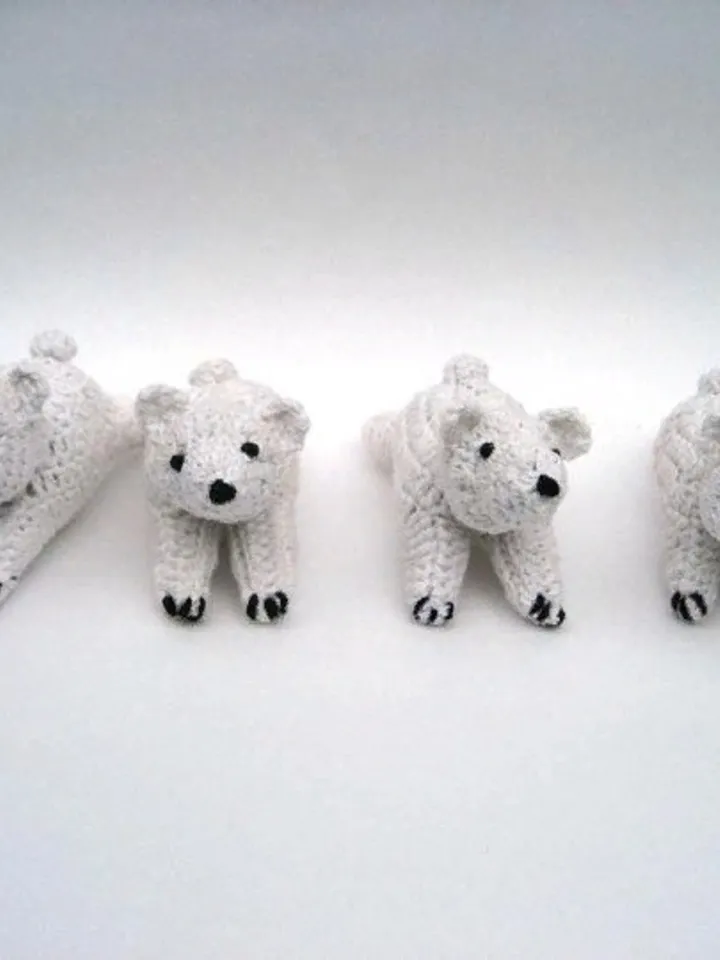 Souvenir toy White Polar bear, amigurumi white polar bear, handmade