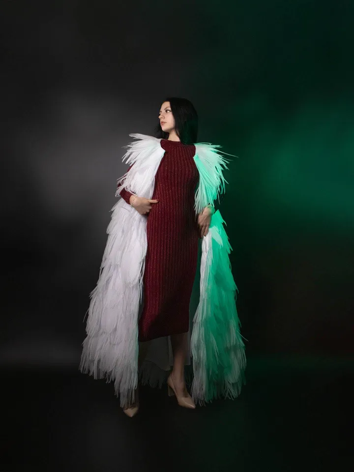 feather cape, wedding cape, jacket, feather coat, bride's coat