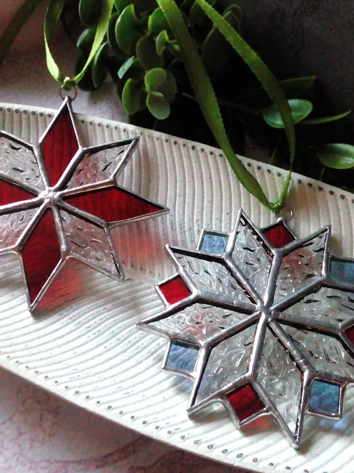 Set of 2 snowflake suncatchers, christmas ornaments, simple stained glass, Christmas decorations, Xmas tree star