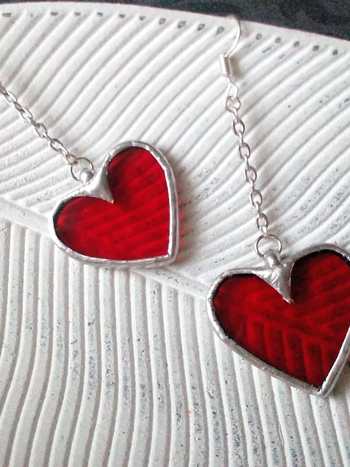 Red Heart glass earrings, valentines, st Valentine, women's heart earrings, kawaii earrings, Love earrings