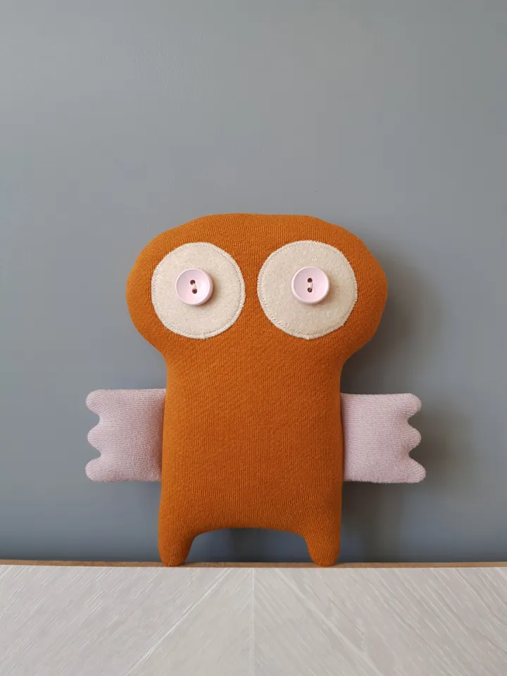 Yellow Owl sewing pattern PDF, tutorial in English, rag doll sewing diy