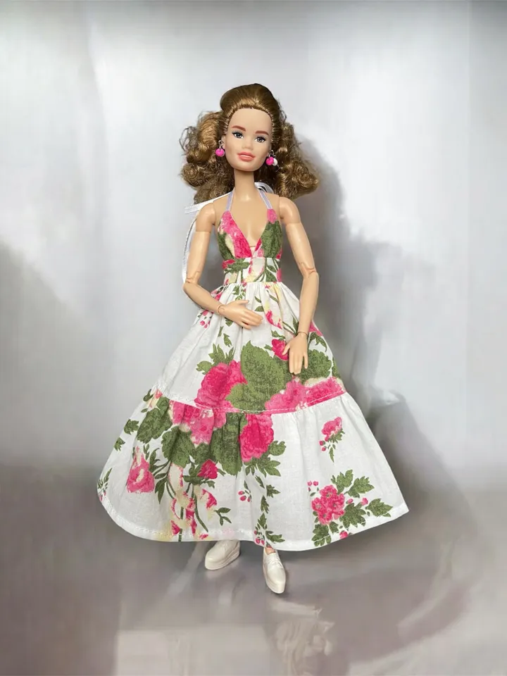 Doll dress