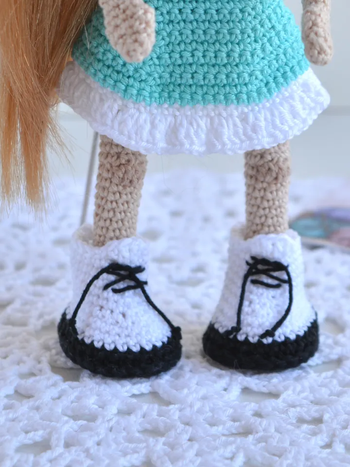 Crochet Doll Clothes Pattern, Outfit for Doll of 18 cm tall (English PDF), crochet doll dress pattern, dress amigurumi doll, dress pattern doll, clothes crochet doll, crochet boots and panama, doll clothes set