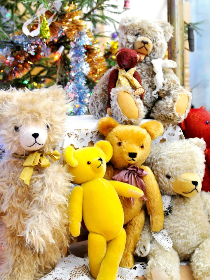 PDF Sewing Antique Style Prick Up Ears Teddy Bear Pattern 18 inch (45cm) Artist design/ traditional classic big  bear