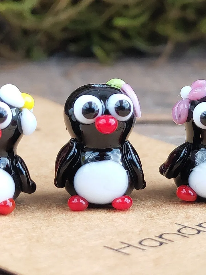 MINIATURE ANIMALS Penguin figurine Penguin miniature Baby penguin Glass penguin decor penguin gift Tiny Penguin Glass figurines Ornaments